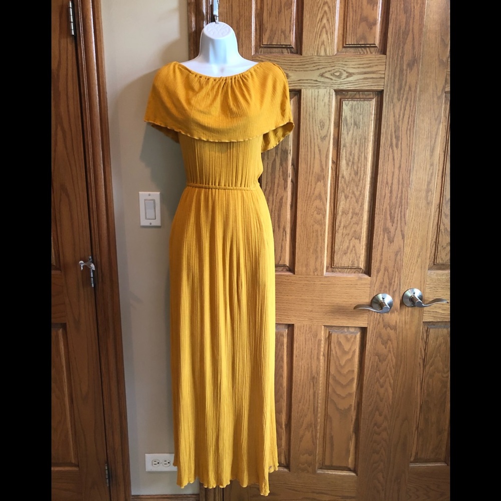 Evereve Anama OTS Marigold yellow maxi dress